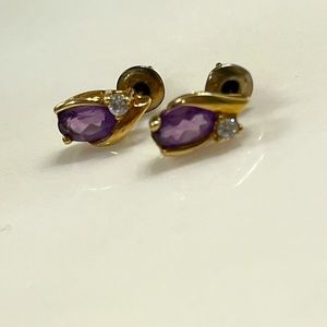 Gold and real amethyst stud earrings